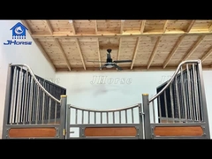 Painéis de estabilidade de cavalo personalizados para cavalo de bambu caixa estável adequada para gado tamanho de porta personalizado