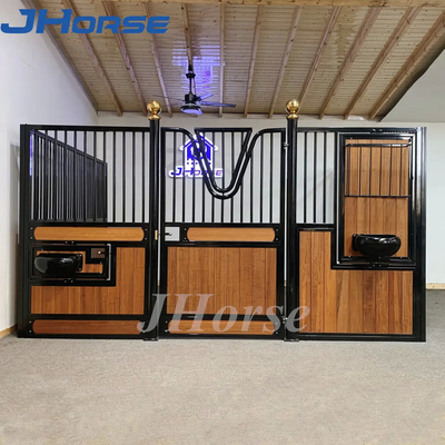 Tendas europeias do cavalo do estilo luxuoso mais alto da porta de balanço com Yoke Stable Front
