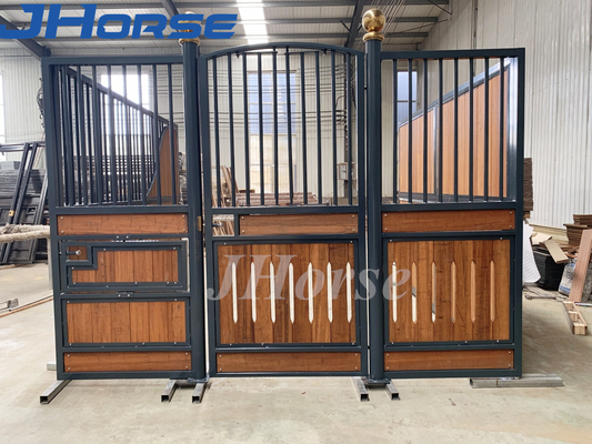 Pulverize a caixa de aço preta de revestimento dos estábulos do cavalo personalizada feita
