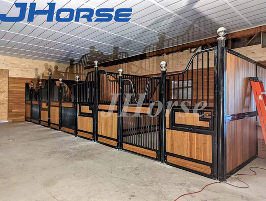 Tenda alta Front Horse Barn Fronts do cavalo da casa pré-fabricada da durabilidade 4*2.2m
