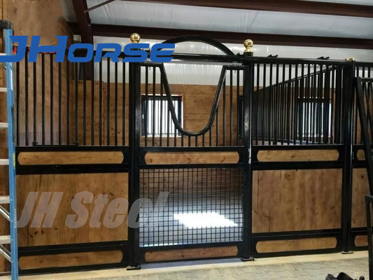 O estábulo europeu luxuoso do cavalo do estilo fronteia o fabricante Infilling Bamboo de China