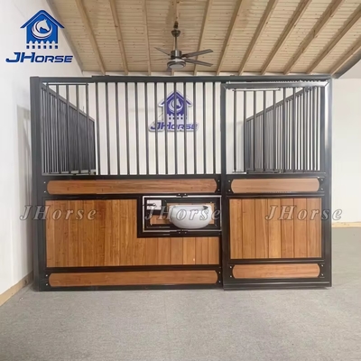 2.25M Durabilidade de porta estável de cavalo com superfície revestida de pó