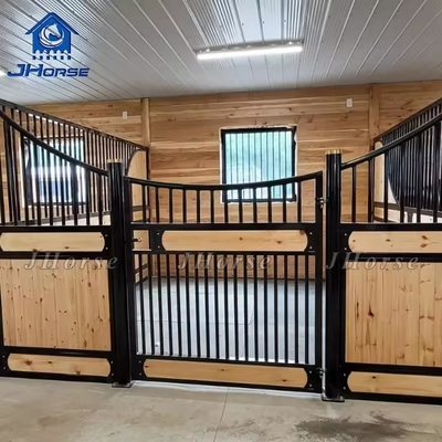 Estalagem de cavalo soldada resistente com porta giratória ou porta deslizante
