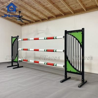 Equipamento de salto de cavalo moderno para treinamento e corrida diária